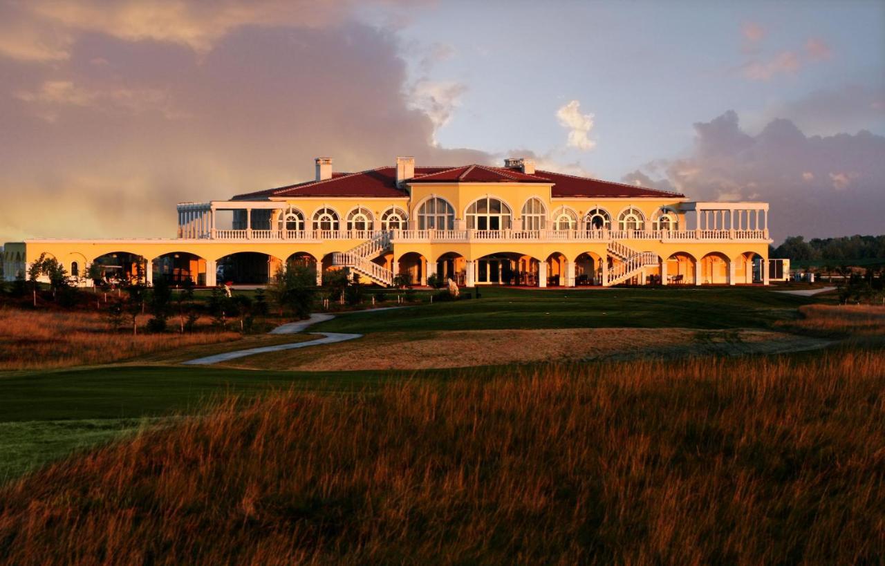 Golf Villa In Lighthouse Golf & Spa Resort Balčik Exteriér fotografie